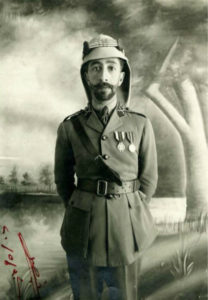 Файсал, король Сирии, июль 1920 года.
Википедия