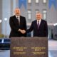 Президент Азербайджана Ильхам Алиев и президент Узбекистана Шавкат Мирзиеев