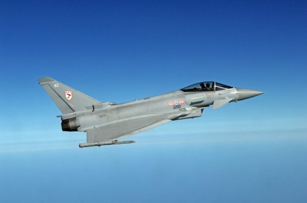 Истребитель Typhoon